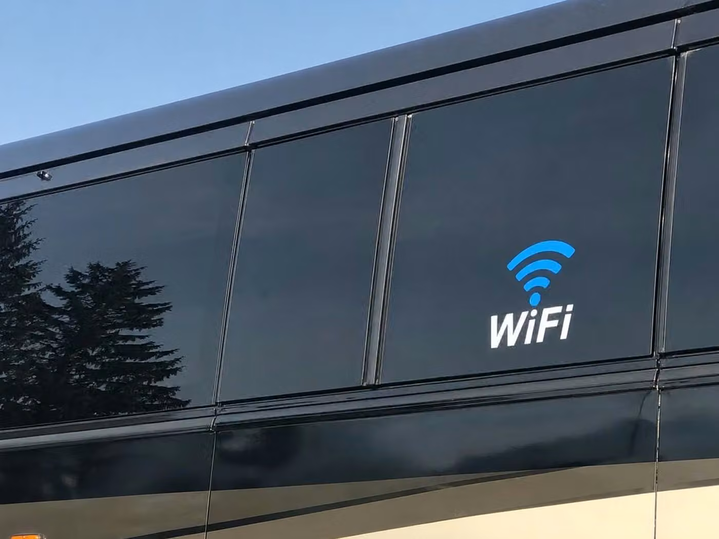 san juan capistrano 25 passenger minibus wifi