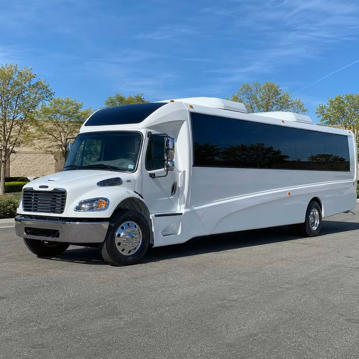 san juan capistrano 28 passenger minibus rental