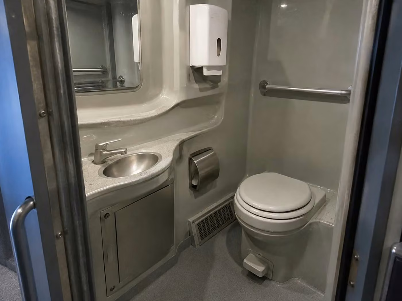 san juan capistrano charter bus onboard restroom